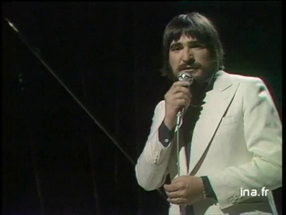 Serge Lama "Le dernier baiser" (live officiel) - Archive INA