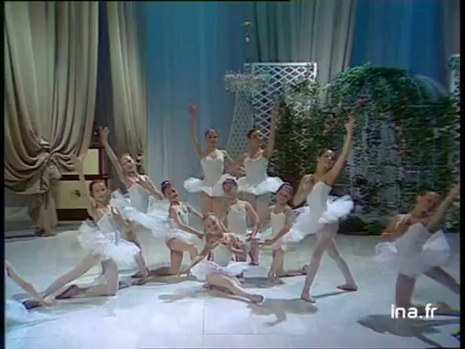 Serge Lama "Les petites fées" (live officiel) - Archive INA