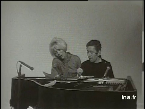 Serge Gainsbourg et Mireille Darc Ouvrez les guillemets, fermez les guillemets
