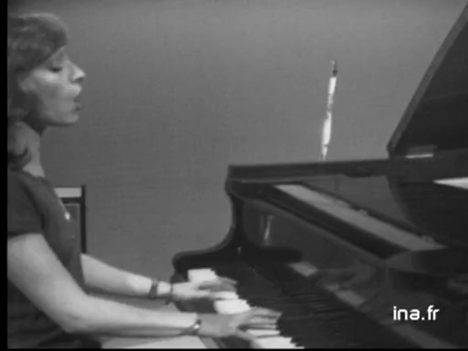 Véronique Sanson "Besoin de personne"