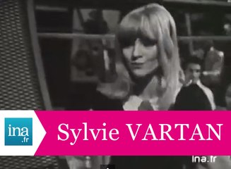 Sylvie Vartan "Garde moi dans ta poche" (live officiel) - Archive INA
