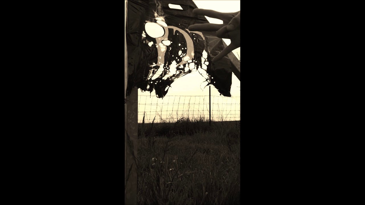 Dédicace a rohff et sa marque de vêtement !! :D