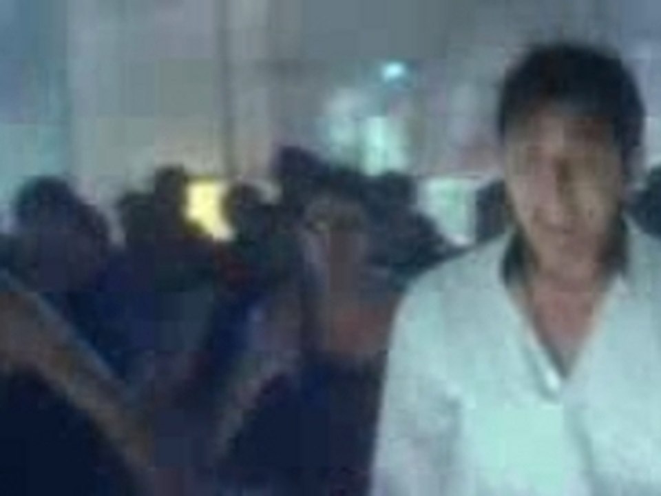 Ayutha_Ezhuthu_-_Yaakkai_Thiri