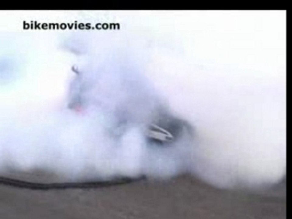 burn avec éclatement du pneu