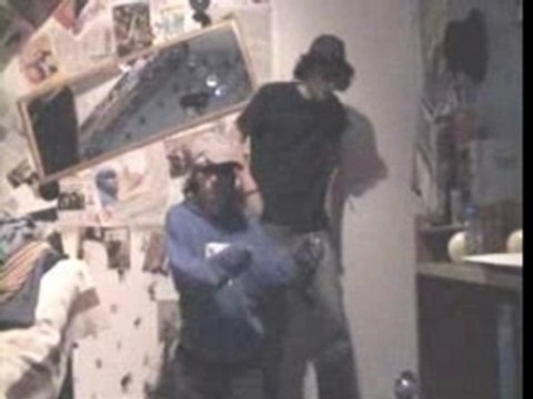 Mets tes mimines en l'air!