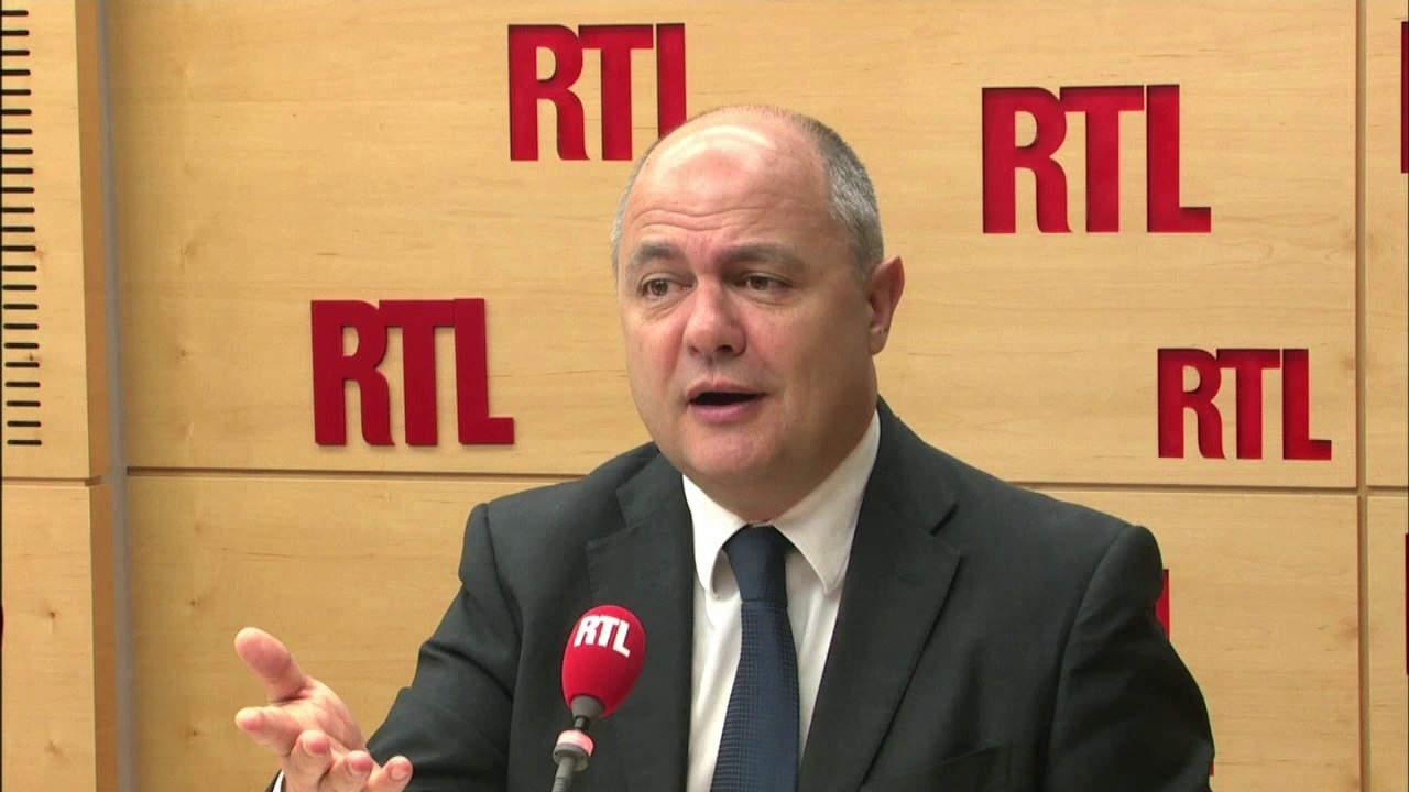 50 milliards d'économies : "Les députés attendent un geste supplémentaire en matière de justice sociale", dit Bruno Le Roux