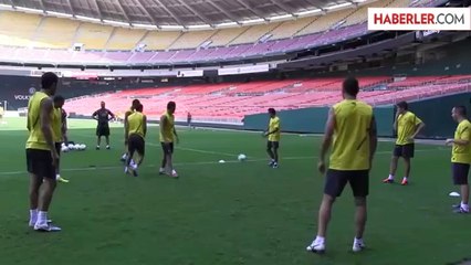 Barcelona, 11 Futbolcuyu Gönderme Kararı Aldı