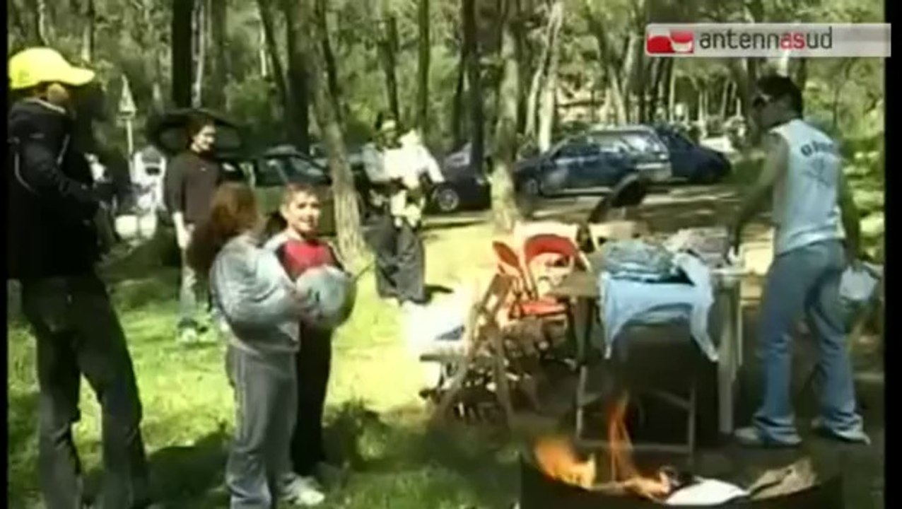 TG 23.04.14 Ubriaco, alla guida di un pullman pieno di studenti