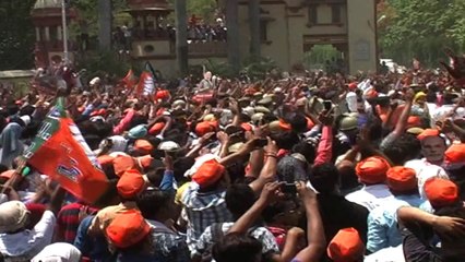 Amid massive crowd Modi files nomination from Varanasi