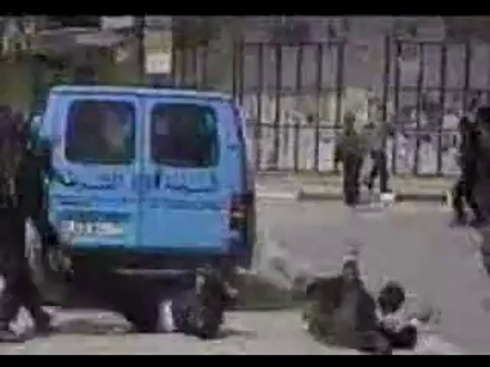 Pallywood - Comédie - Faux blessé palestinien