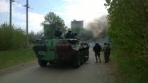 Ukraine : des blindés ukrainiens entrent à Slaviansk, bastion pro-Russe de l'est du pays