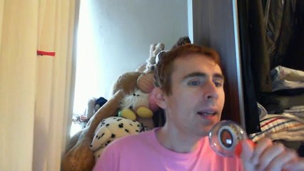 Wiwi égratigne "la basse à papa" des Sunlights