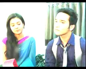 Do Dil Bandhey Ek Dori Se : Karan saves Shivani