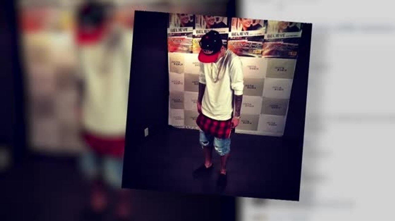 Justin bieber entschuldigt sich, nachdem er ein bild mit einem umstrittenen, japanischen schrein aus dem 2. weltkrieg, gepostet hatte