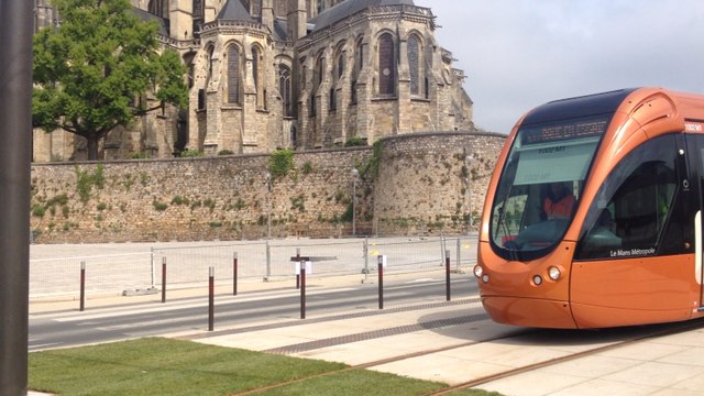 Les essais du tramway sur la deuxième ligne