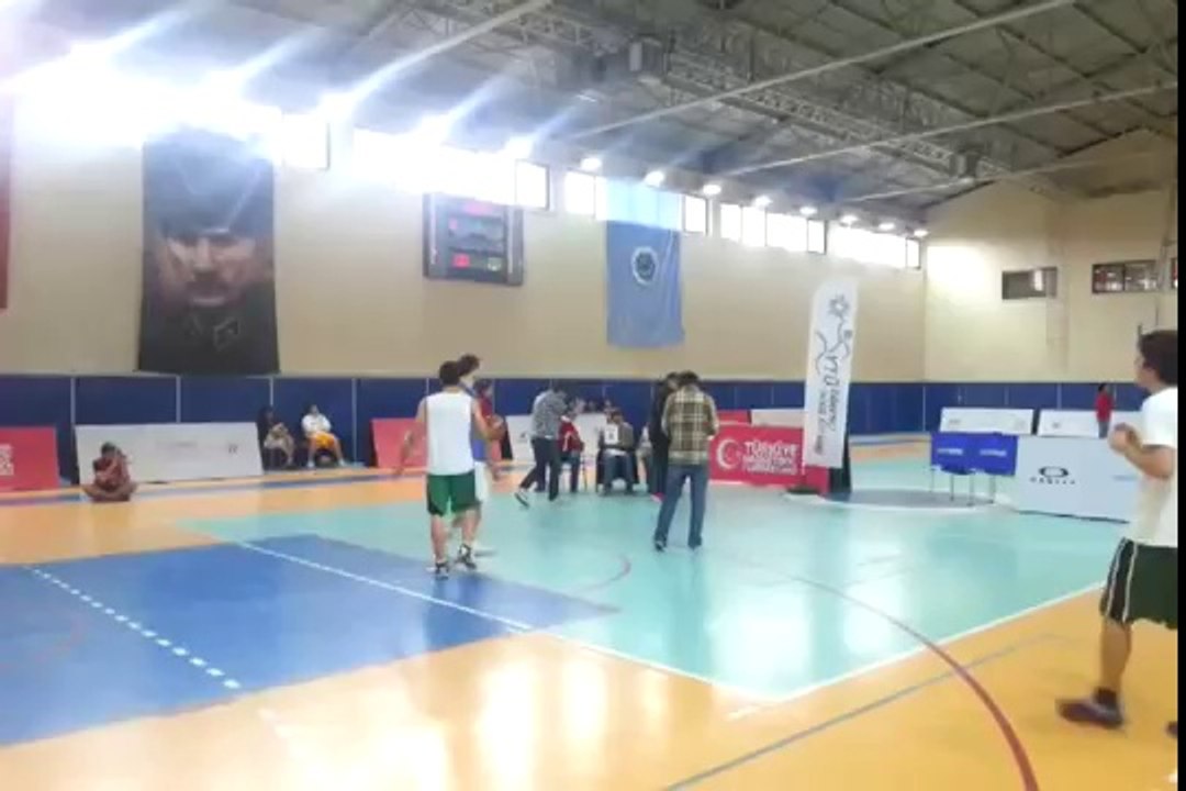 #TBF3X3 Unibasket Smaç Yarışması