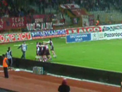 ΑΕΛ-Ηρακλής 2-0 2008-09 Τα γκολ της ΑΕΛ πό την κερκίδα