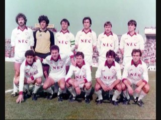 ΑΕΛ 1984-85 Δυναμικό (Εικόνες) (2)