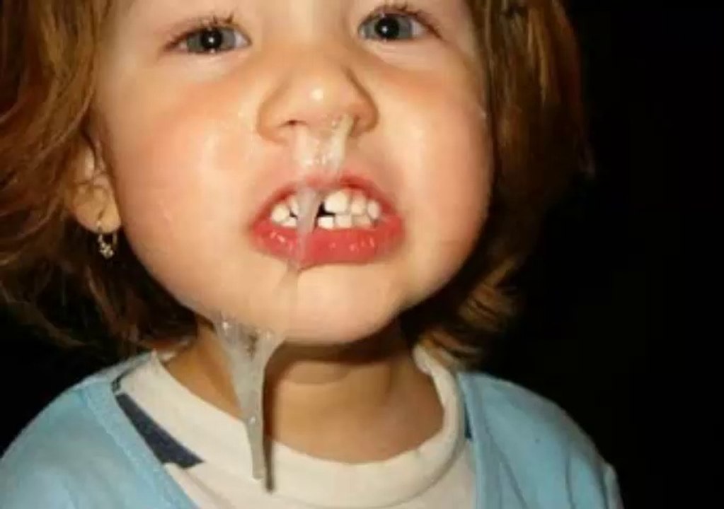 POR QUÉ LOS MOCOS SON DE DISTINTOS COLORES