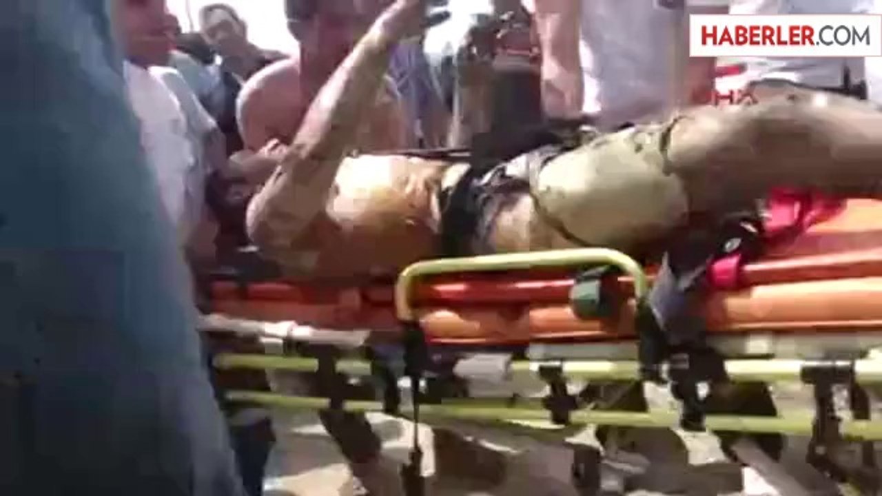 Şarj Aleti Kısa Devre Yaptı, TIR ve Sürücüsü Yandı