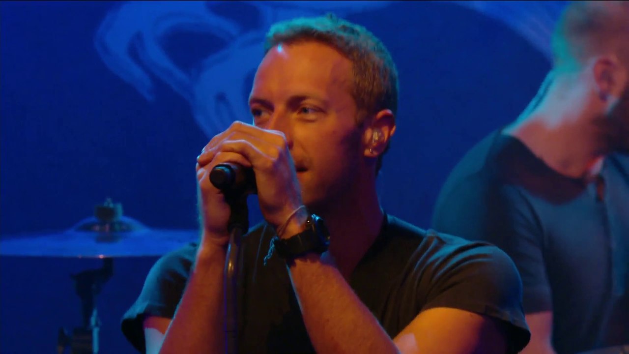 Coldplay "Magic" live @ Paris 2014