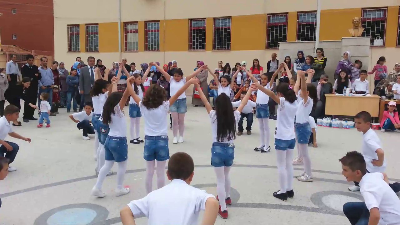 3-A Sınıfı 23 Nisan 2014 Anadolu Ateşi Gösterisi