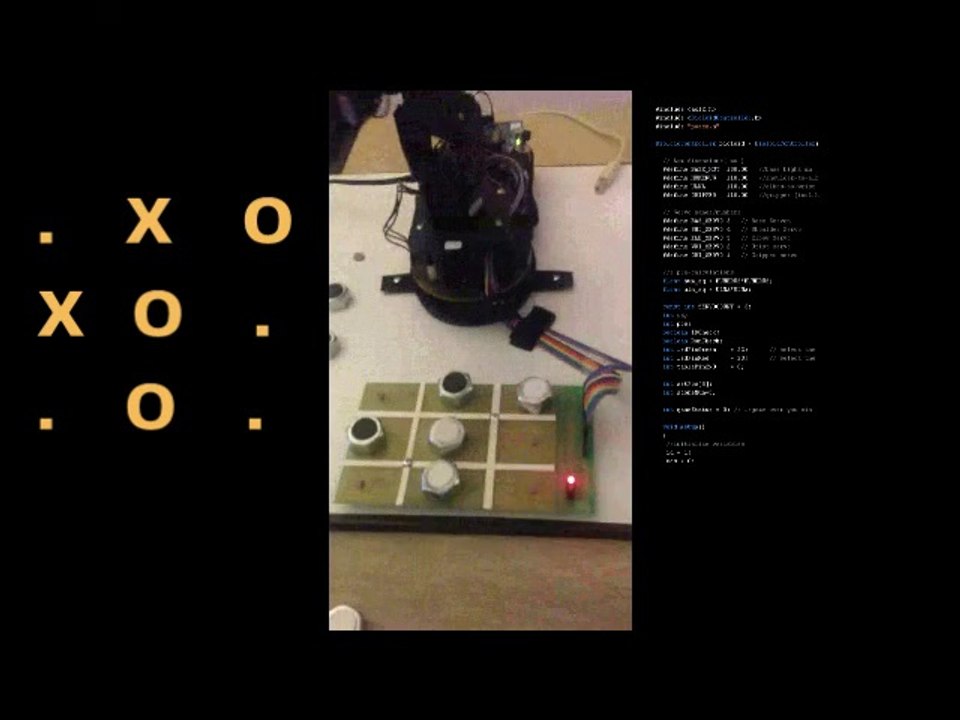 Robot arm playing Tic Tac Toe game