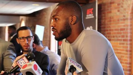 Jon Jones compares himself to Ali, Mayweather