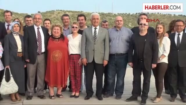 Muğla'nın Milas İlçesine Bağlı Çökertme Köyünde Çekilen ve Köylülerin de Oynadığı 'Mandıra...