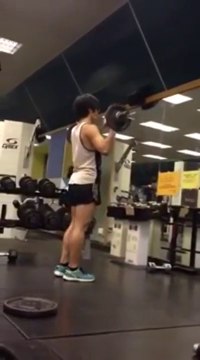 Musculation de taré... En dansant!