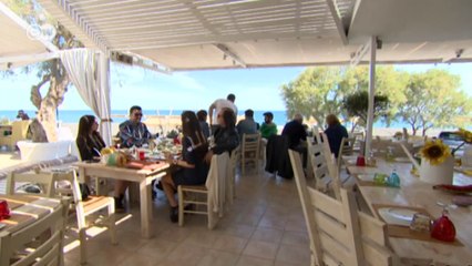 La isla volcánica griega de Santorini | Euromaxx