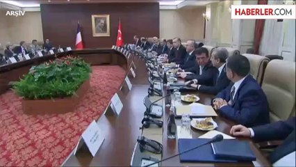 Hollande, Başbakan Erdoğan'ın Taziye Mesajını Eleştirdi