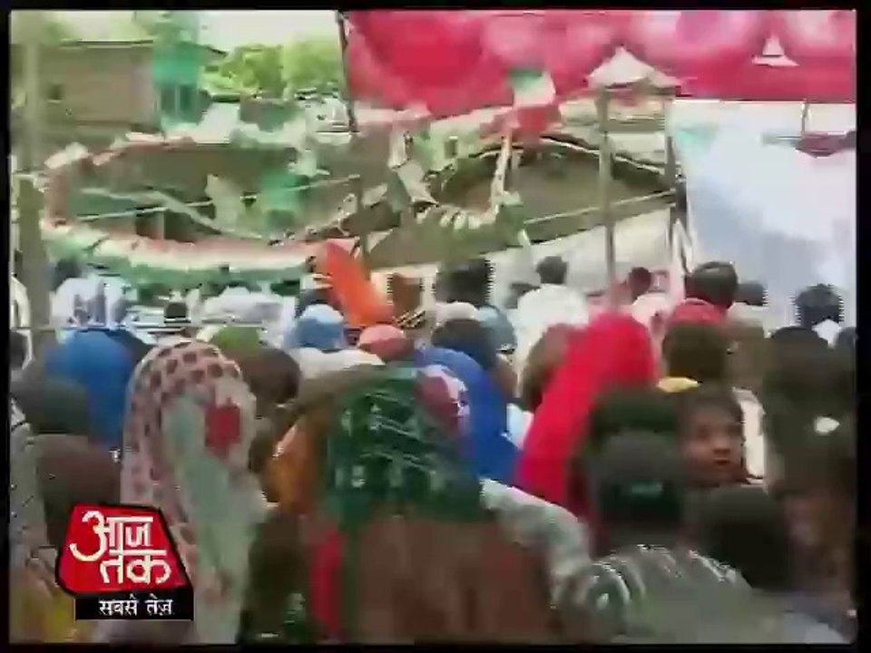 Priyanka Live in Amethi