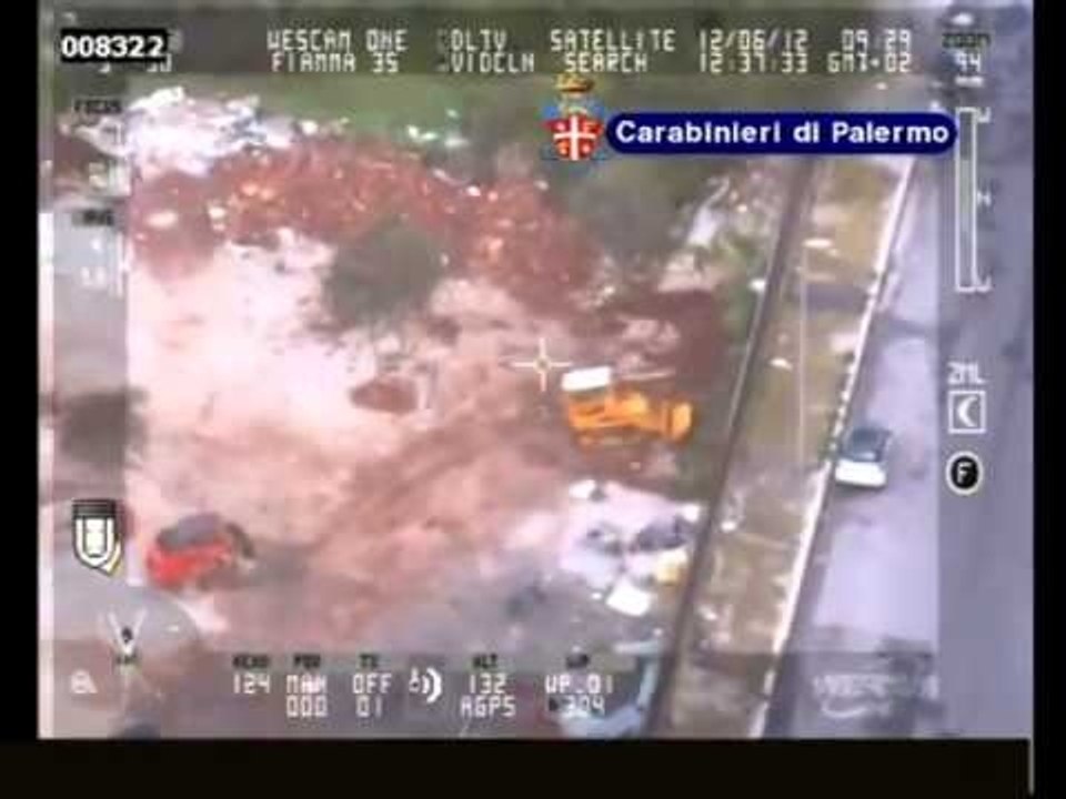 Palermo - Scoperta discarica abusiva in piena città (25.04.14)