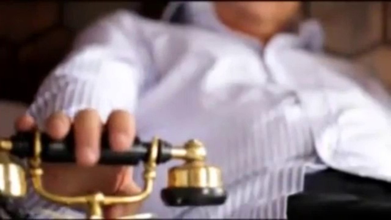 Michael Halphie Appears in Erol Evgin's 'Sensiz Olmuyor' Video Clip 2011