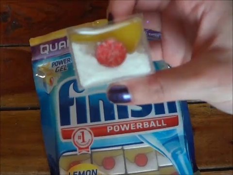 Finish Quantum Lemon Sparkle 2 x Pack of 40 (80 Dishwasher Tablets)