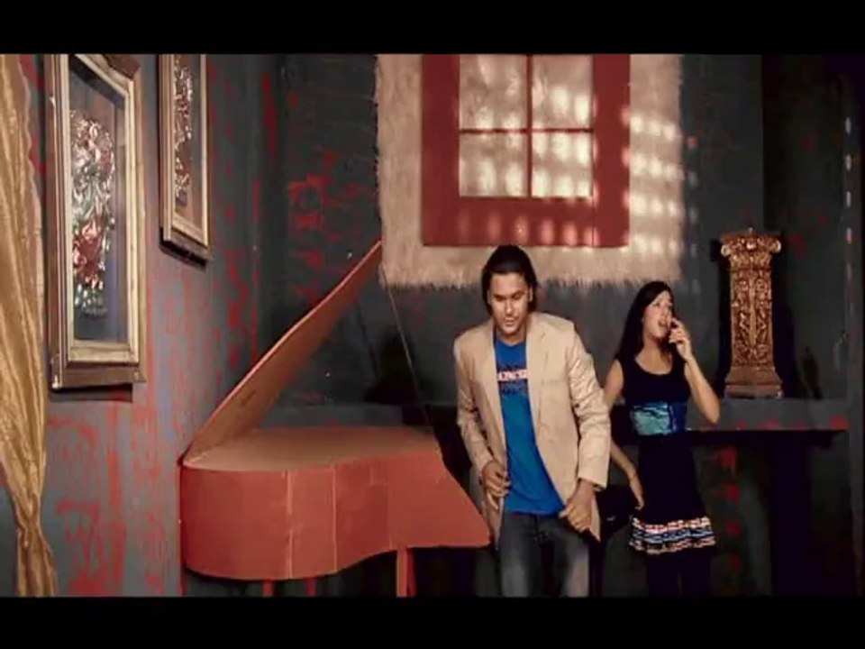 Miss Pooja & Veer Sukhwant - Ishq vich risk (Official Video) [Album :Combine] Punjabi hit Song 2014