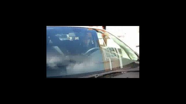 Nissan self-cleaning : une peinture autonettoyante qui signe la fin des stations de lavage automatiq