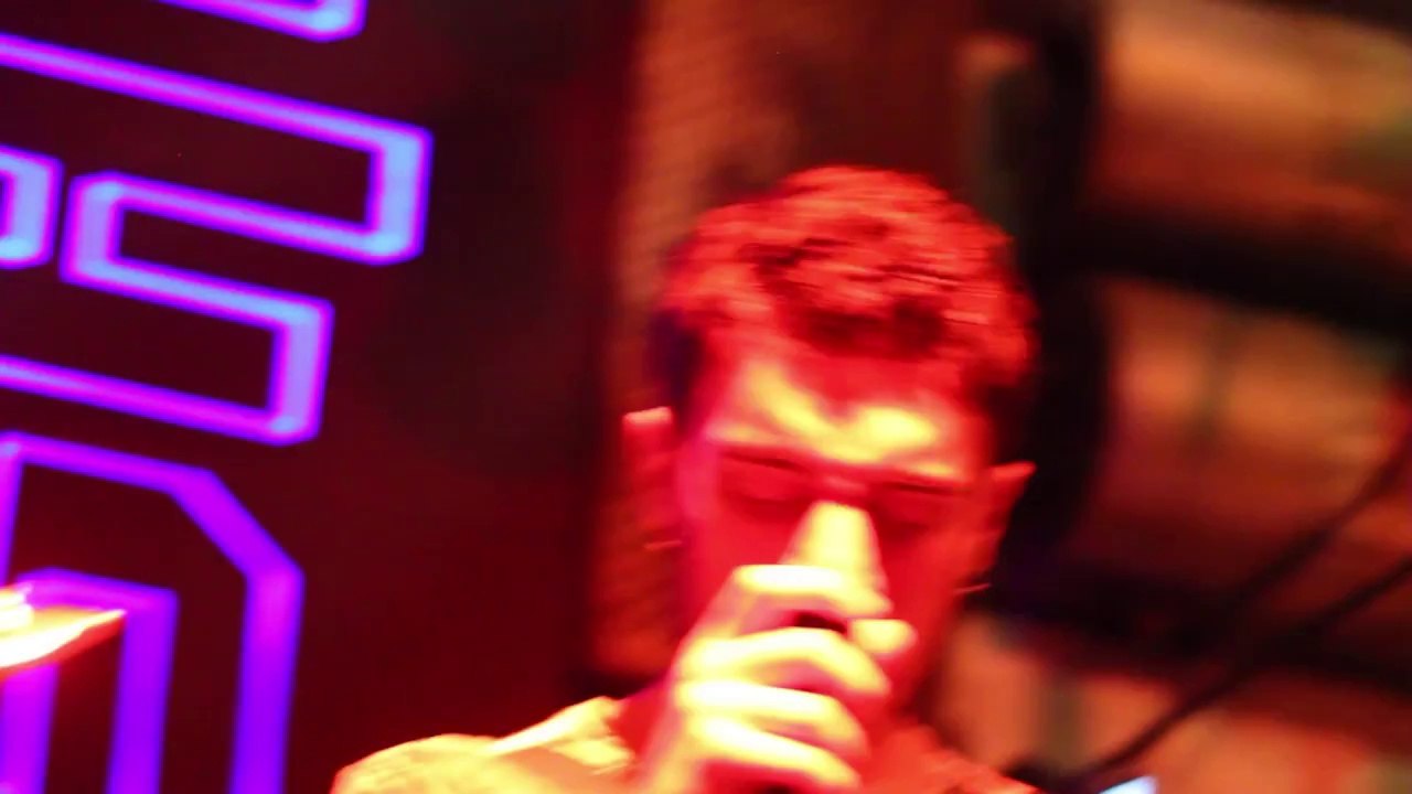 St. Matisse - Light Is Gone (8 Aralık 2013 Shaft) [HD]