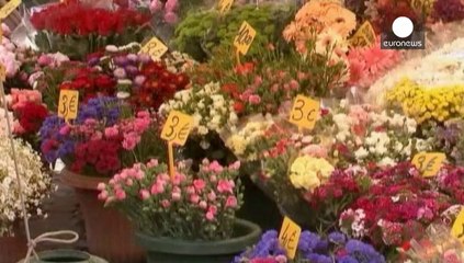 Fitch: "İtalyan ekonomisi gerileme döneminden çıktı"