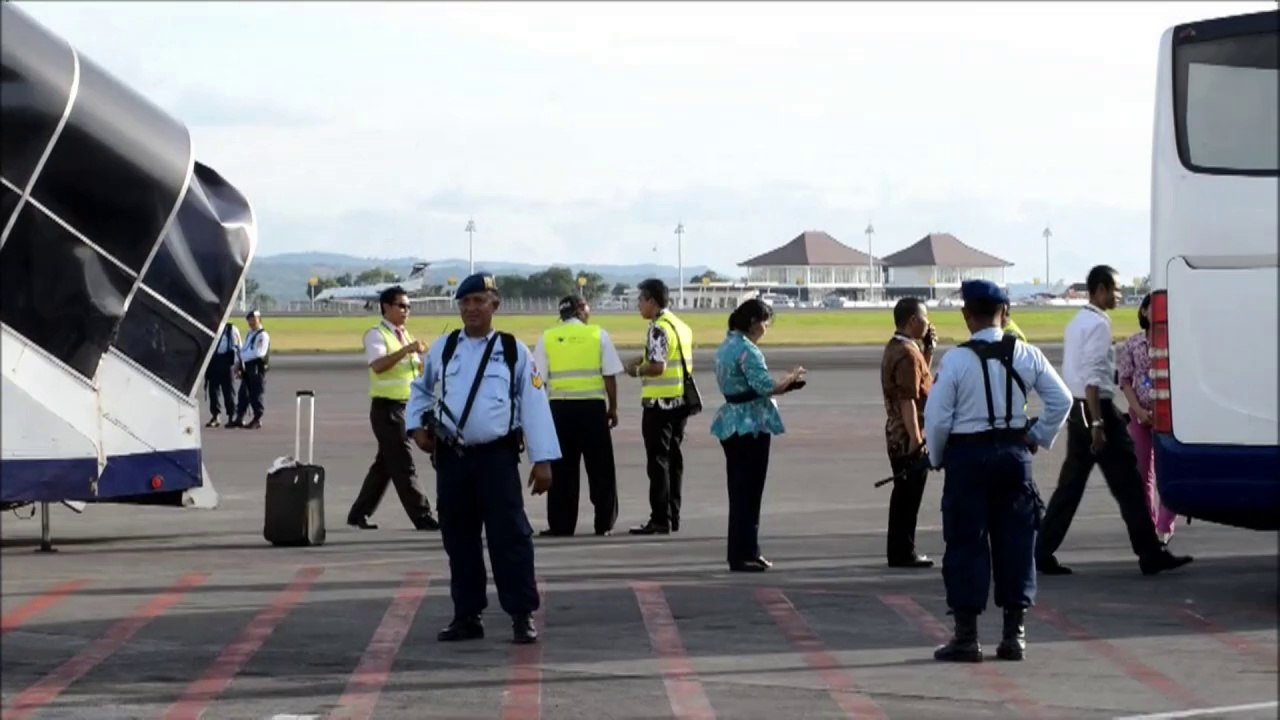 Bêbado provoca tumulto em avião