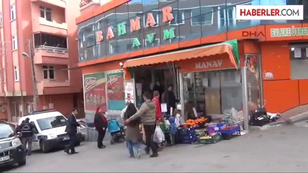 Bir PTT Şubesi ve Bir Marketten Gasp Yaptı, 15 Dakikada Yakalandı