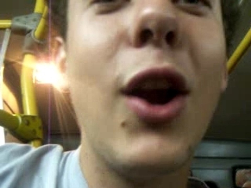 Anniv marine geraldine dans le bus