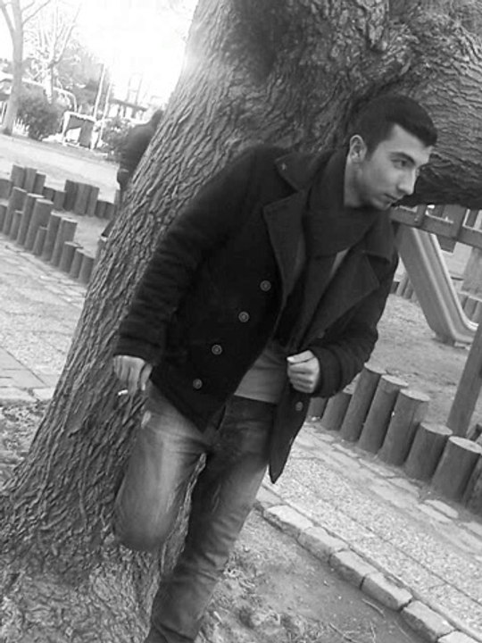 Dolunay Özer - 3. şahsın şiiri ( Atilla İlhan )