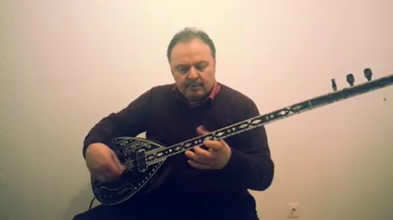 GÜRSEL UGURLU BAYRAK