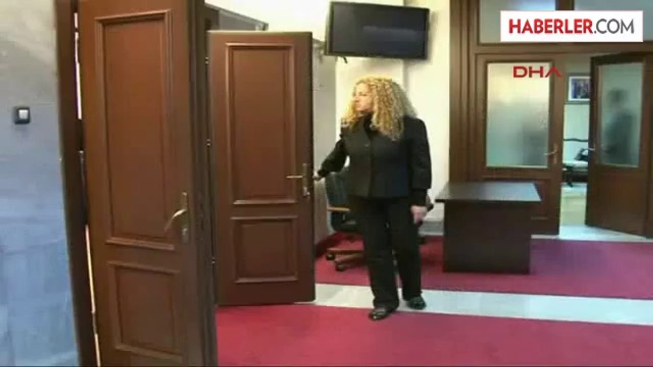 Sırbistan Sınır Kapısında Eulex Misyonu Araçlarına Silahlı Saldırı Düzenlendi