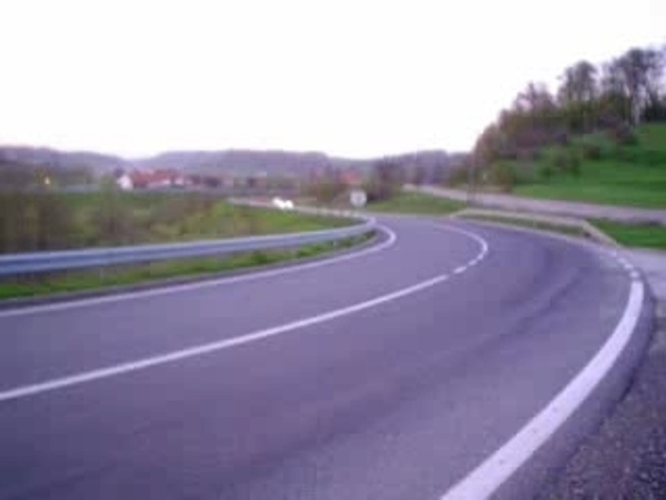 Crazy BMW M5 long drift