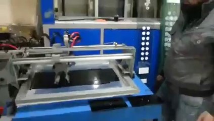 50*40 cm serigrafi baskı ماكينة طباعة حرير صغيرة اتوماتيك تعمل بالهواء والكهرباء