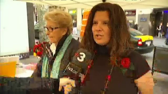 TV3 - Els Matins - Crònica d'ambient de la Diada de Sant Jordi