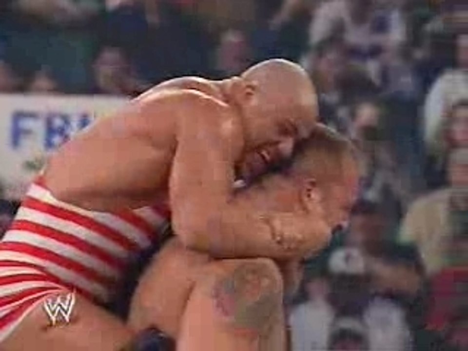 Armageddon 2002 Kurt Angle vs. Big Show